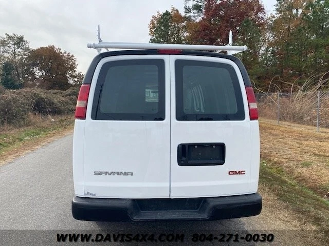2004 GMC Savana - Image 5 of 12