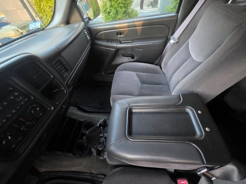2004 GMC Sierra 2nd Gen - Image 7 of 12