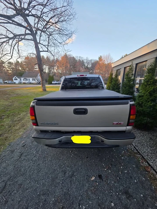 2004 GMC Sierra 2nd Gen - Image 12 of 12
