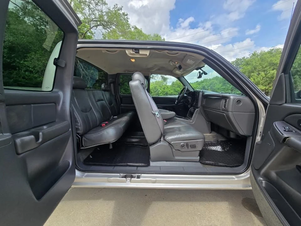 2004 GMC Sierra 2nd Gen - Image 19 of 20