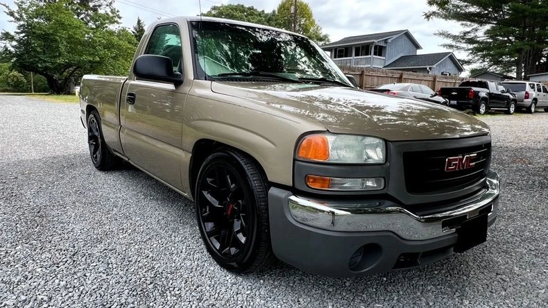 2004 GMC Sierra 2nd Gen - Image 6 of 12