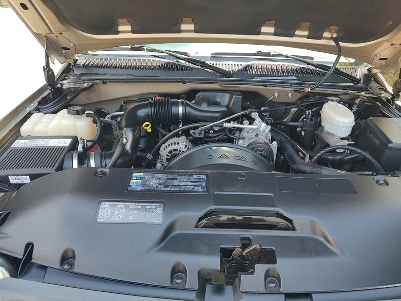 2004 GMC Sierra 2nd Gen - Image 11 of 12