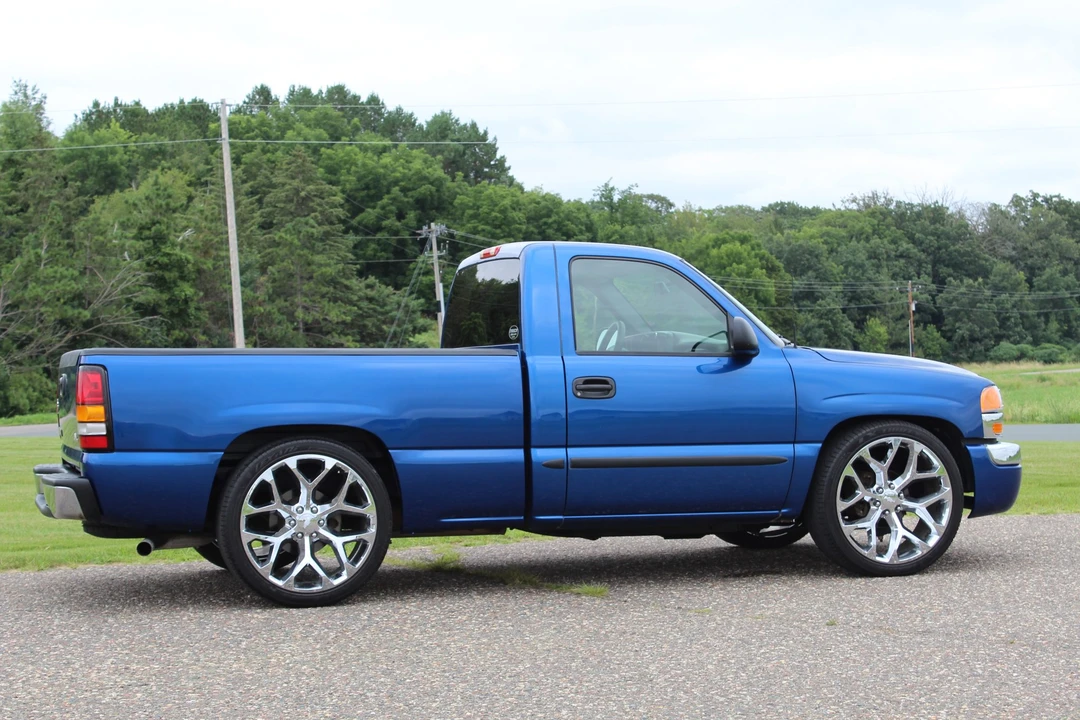 2004 GMC Sierra 2nd Gen - Image 12 of 31