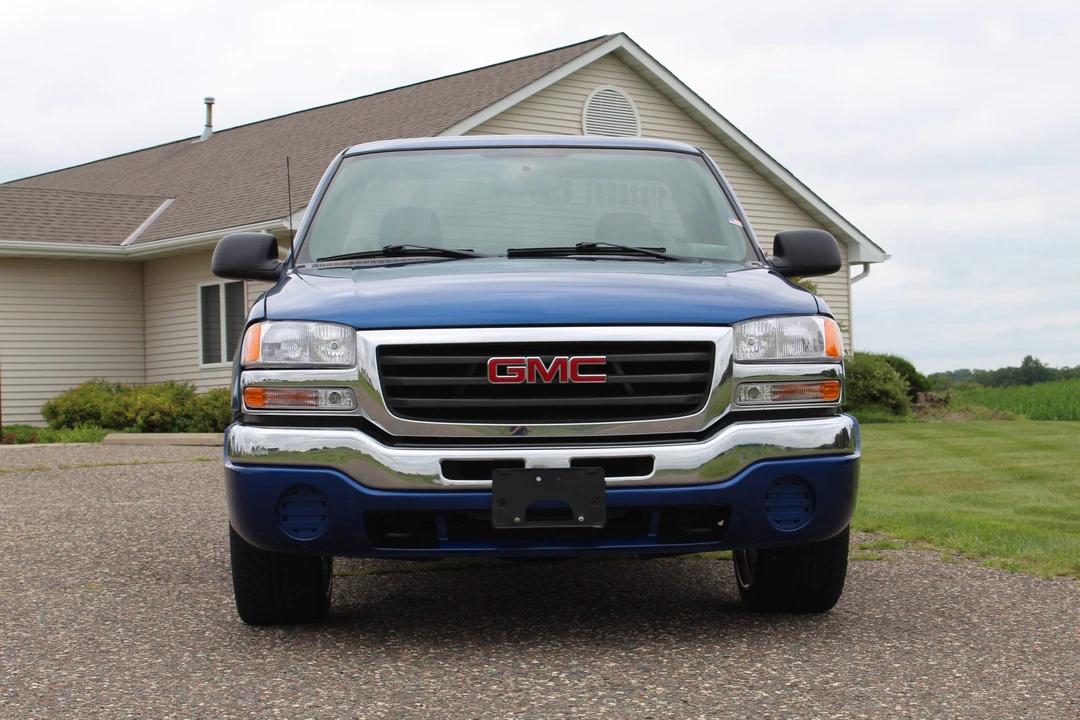 2004 GMC Sierra 2nd Gen - Image 22 of 31