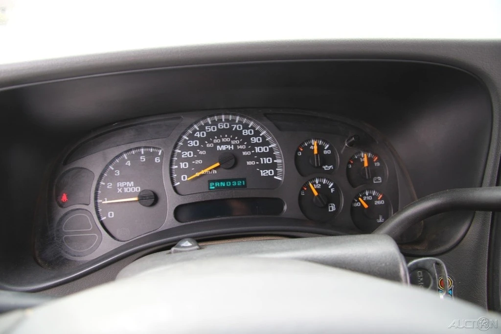 2004 GMC Sierra 1st Gen - Image 13 of 21
