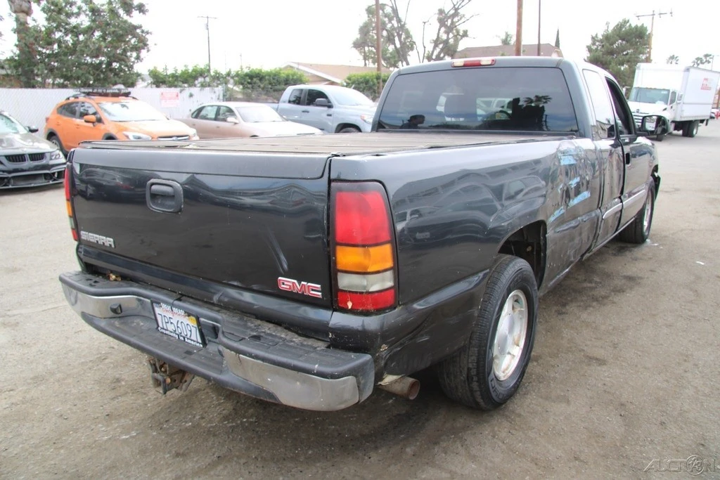 2004 GMC Sierra 1st Gen - Image 6 of 21