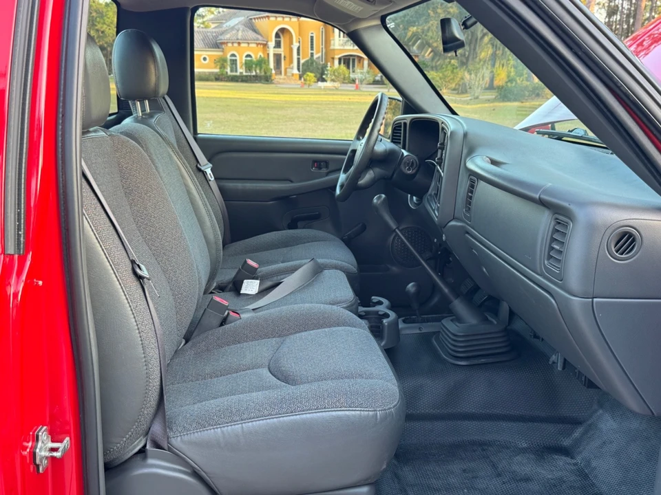 2004 GMC Sierra 1st Gen - Image 17 of 21