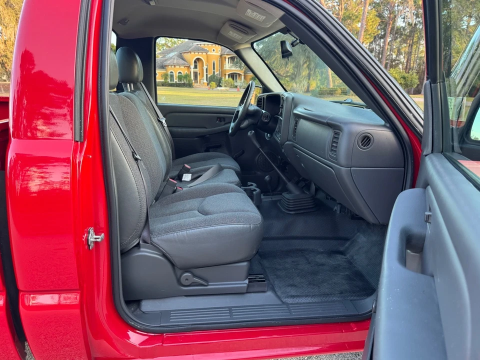 2004 GMC Sierra 1st Gen - Image 16 of 21