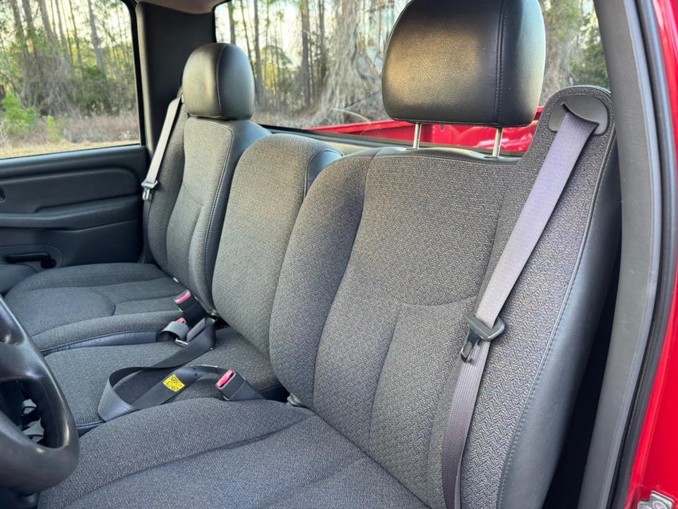 2004 GMC Sierra 1st Gen - Image 15 of 21