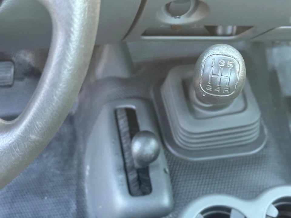 2004 GMC Sierra 1st Gen - Image 14 of 21
