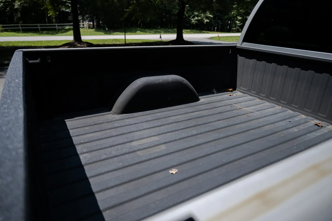 2004 GMC Sierra 2nd Gen - Image 22 of 31