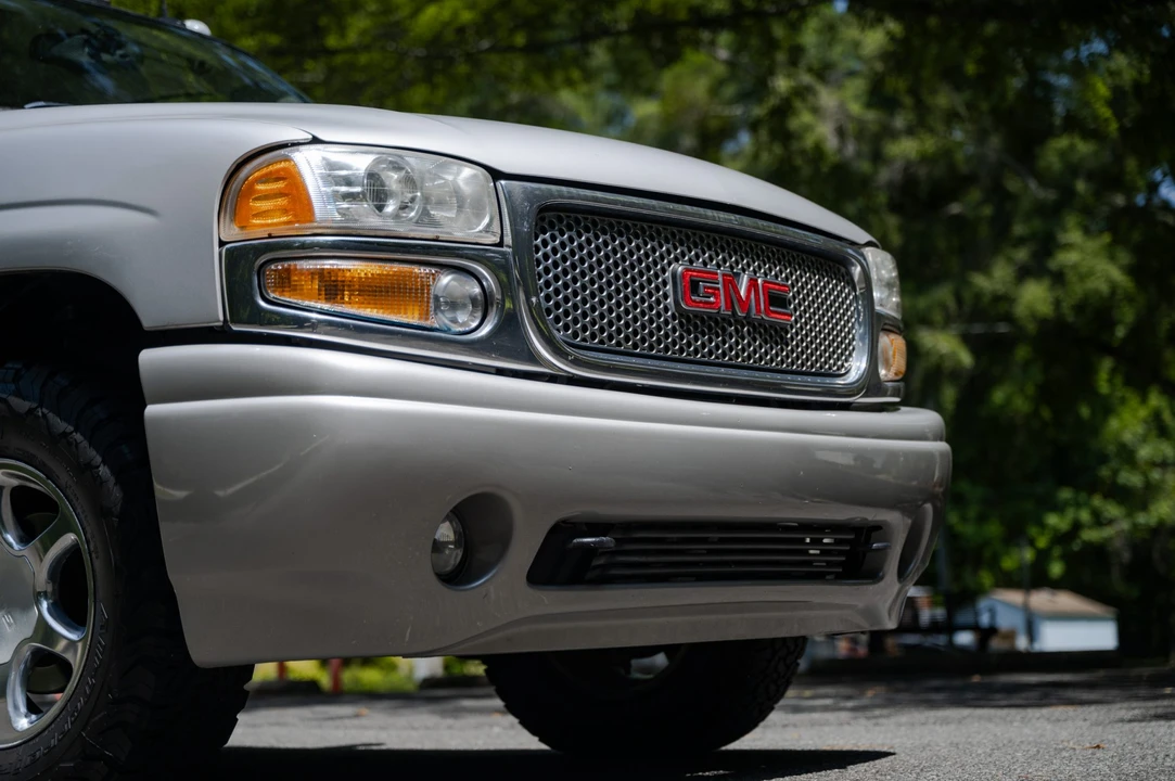 2004 GMC Sierra 2nd Gen - Image 14 of 31