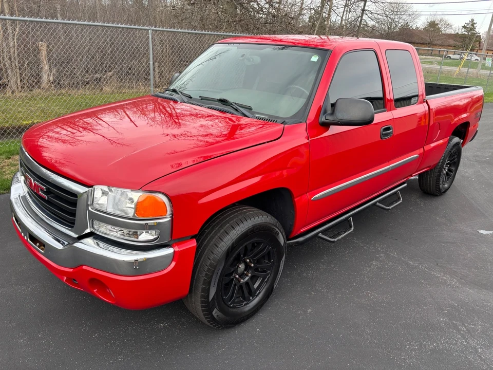 2004 GMC Sierra 2nd Gen - Image 7 of 21