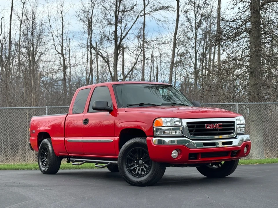 2004 GMC Sierra 2nd Gen - Image 6 of 21