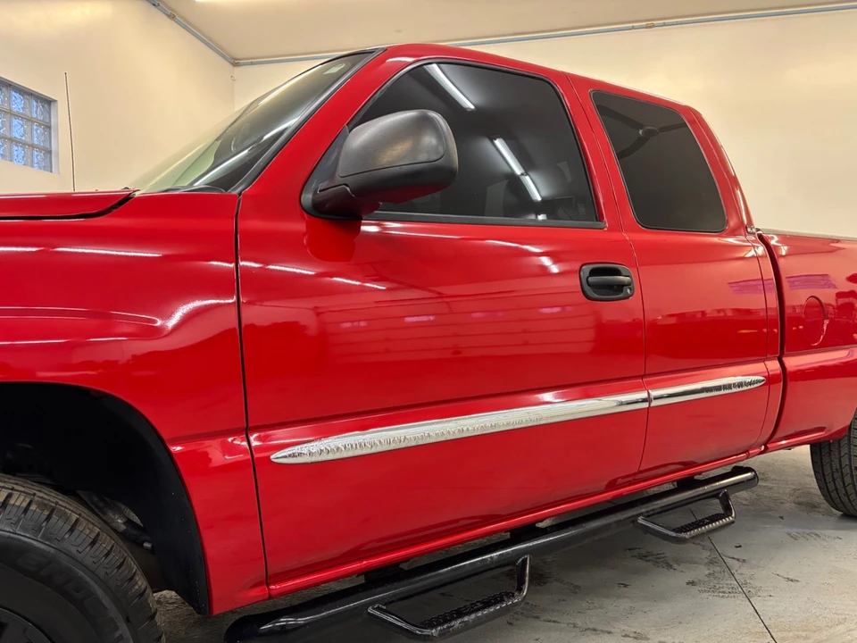 2004 GMC Sierra 1st Gen - Image 17 of 21
