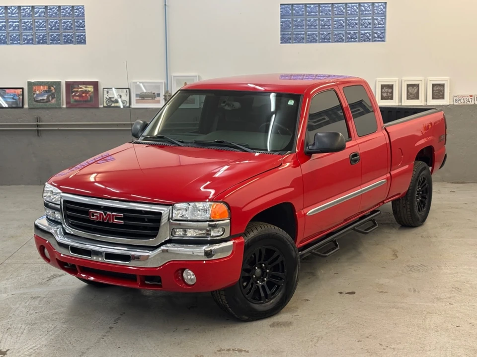 2004 GMC Sierra 1st Gen - Image 2 of 21