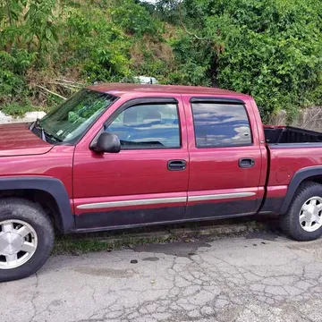 2004 GMC Sierra 1500 Limited Double Cab SLE Pickup 4D 6 1/2 ft