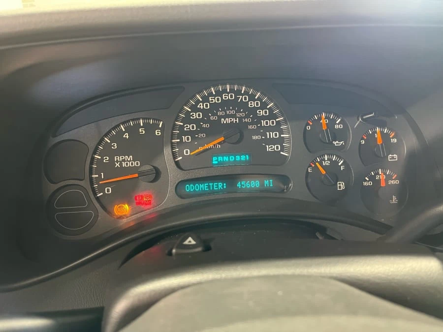 2004 GMC Sierra 2nd Gen - Image 14 of 23