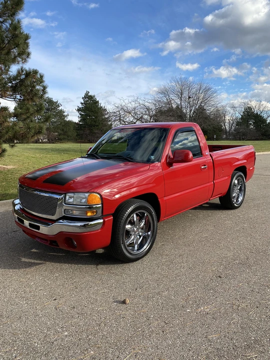 2004 GMC Sierra 2nd Gen - Image 14 of 31