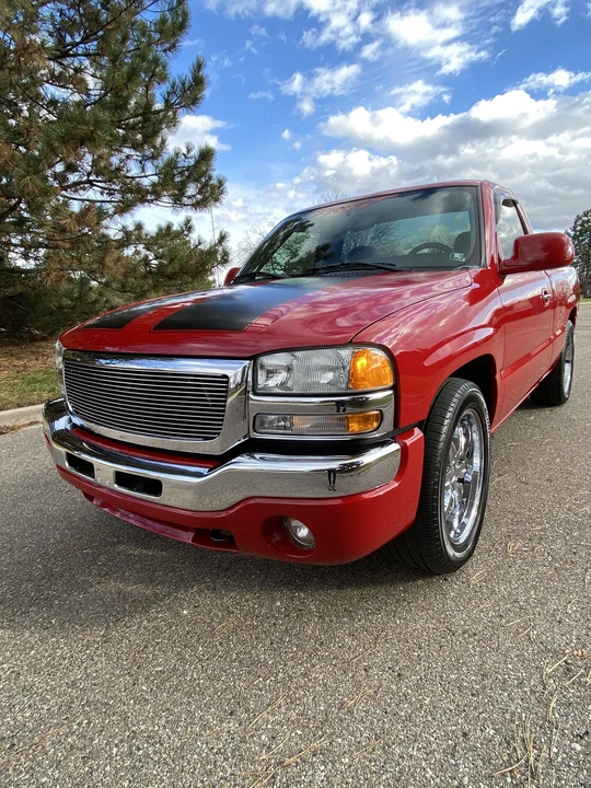 2004 GMC Sierra 2nd Gen - Image 8 of 31