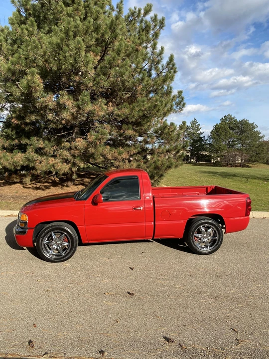 2004 GMC Sierra 2nd Gen - Image 23 of 31