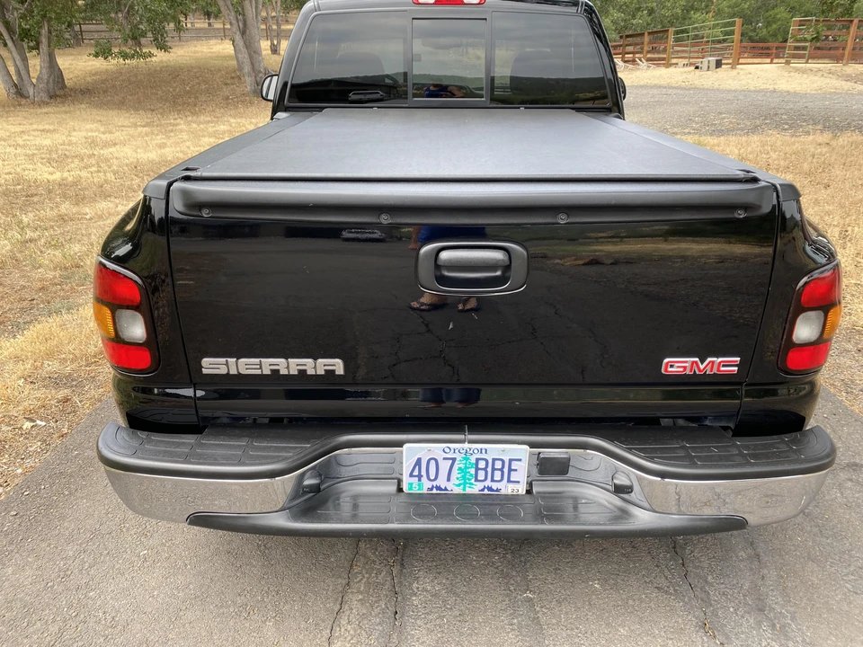 2004 GMC Sierra 2nd Gen - Image 7 of 31