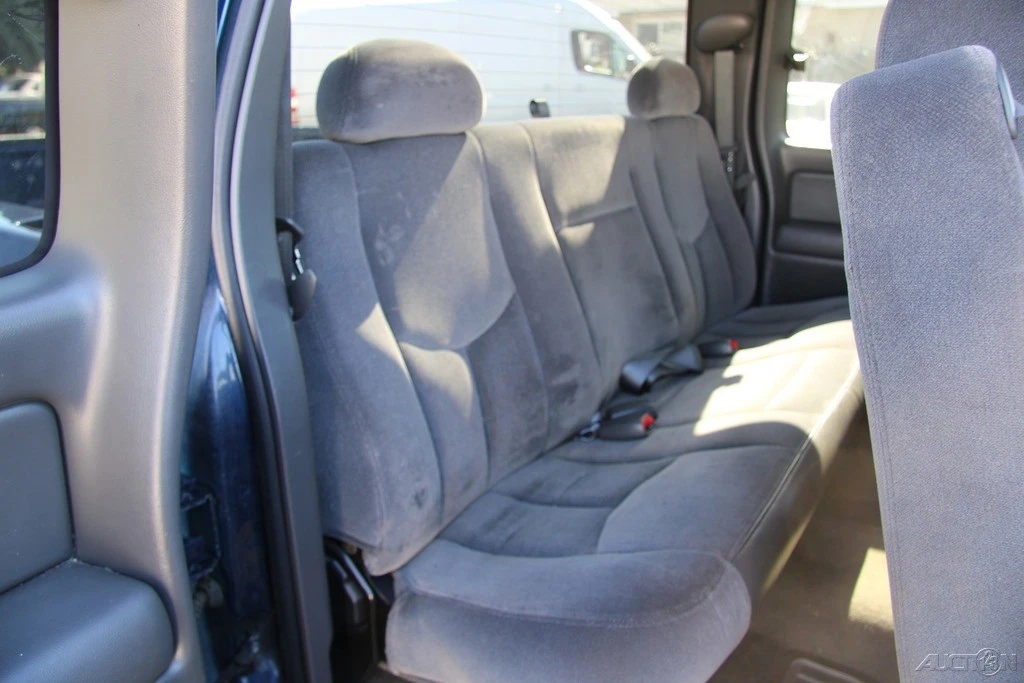 2004 GMC Sierra 1st Gen - Image 19 of 21