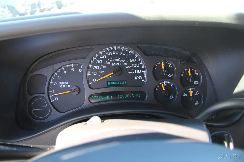 2004 GMC Sierra 1st Gen - Image 15 of 21