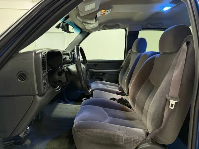 2004 GMC Sierra 2nd Gen - Image 12 of 21