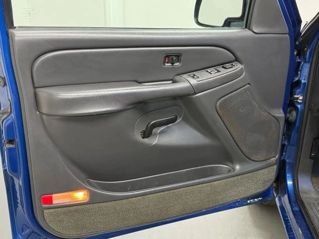 2004 GMC Sierra 2nd Gen - Image 15 of 21