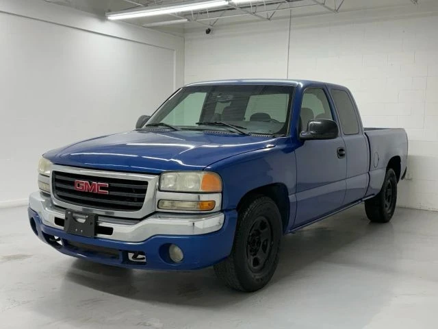 2004 GMC Sierra 2nd Gen - Image 5 of 21