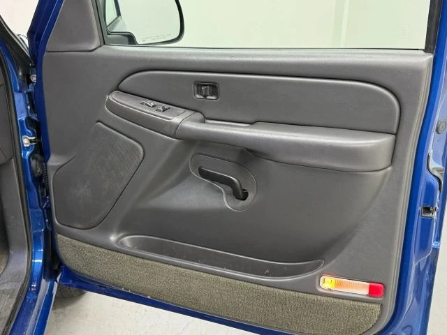 2004 GMC Sierra 2nd Gen - Image 14 of 21