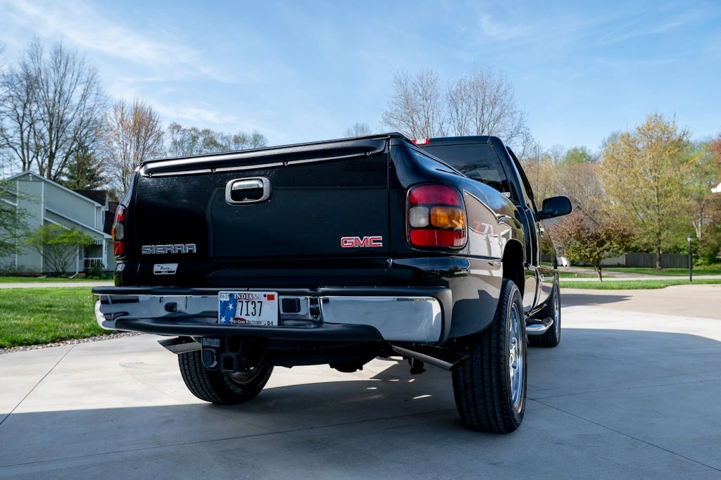 2004 GMC Sierra 2nd Gen - Image 14 of 31