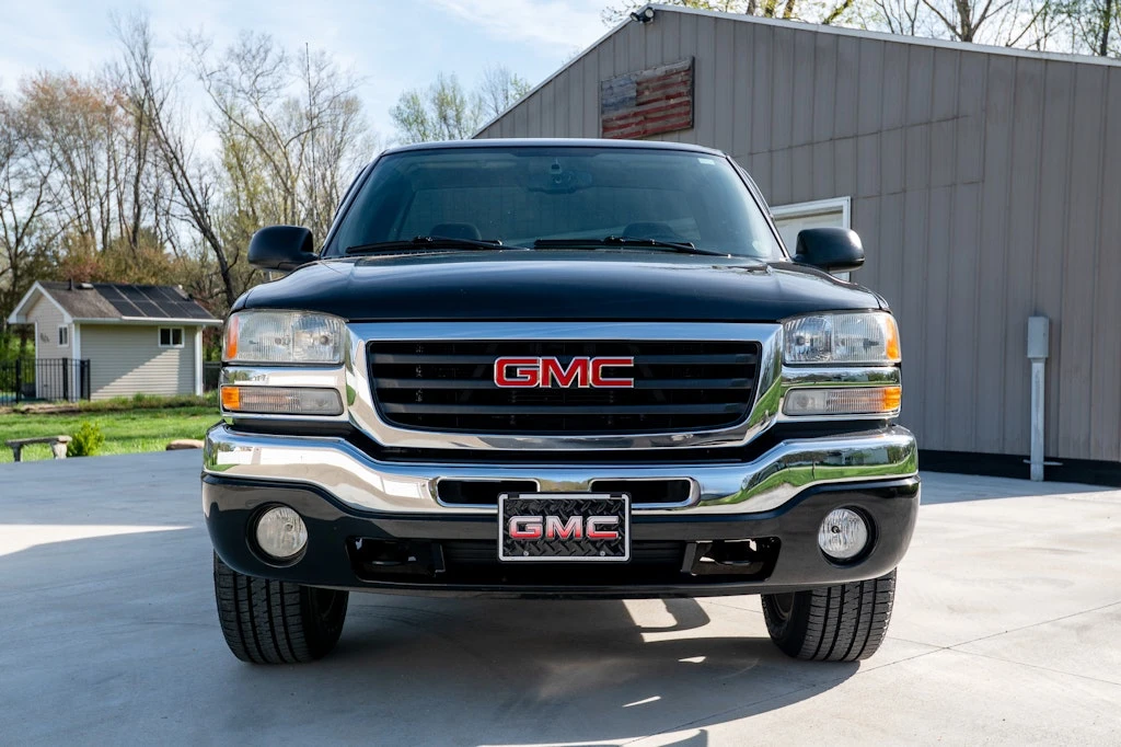 2004 GMC Sierra 2nd Gen - Image 7 of 31