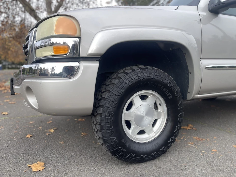 2004 GMC Sierra 2nd Gen - Image 23 of 31