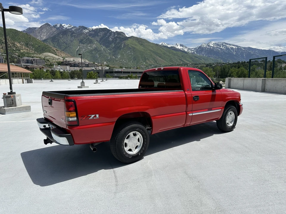 2004 GMC Sierra 2nd Gen - Image 19 of 31