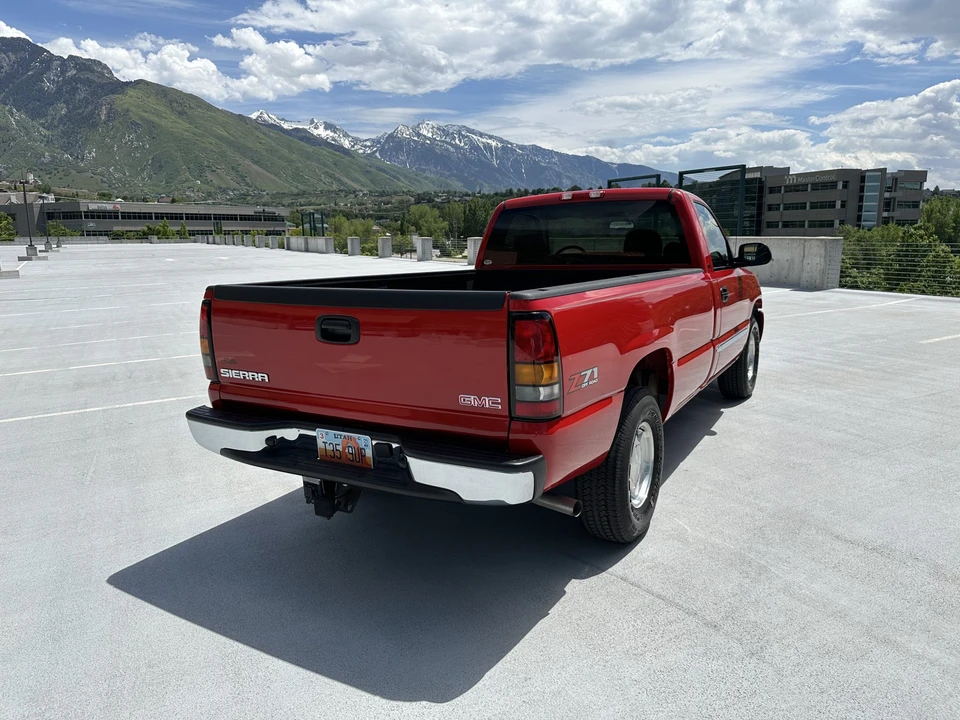 2004 GMC Sierra 2nd Gen - Image 15 of 31