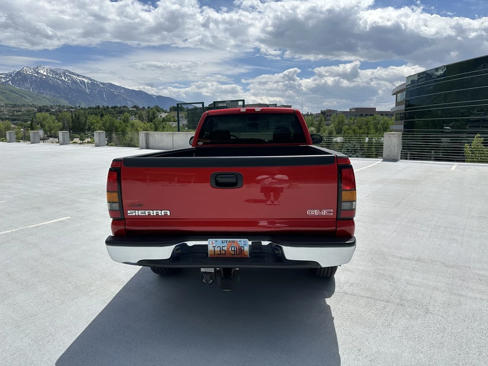 2004 GMC Sierra 2nd Gen - Image 13 of 31