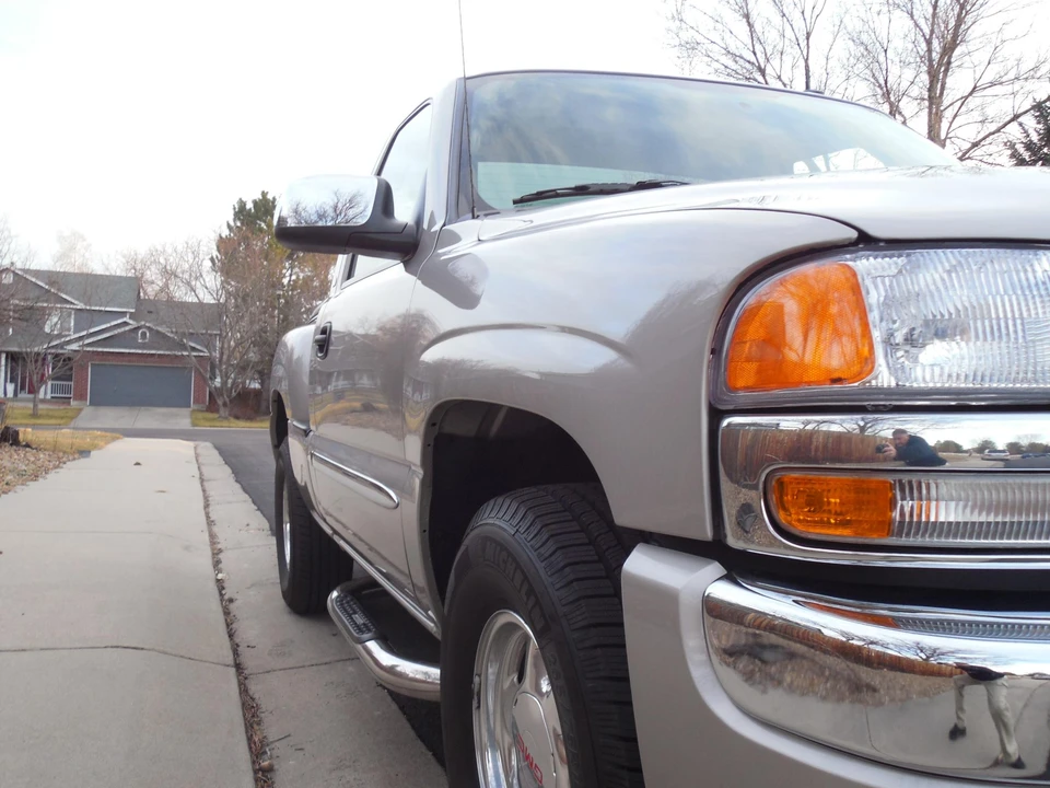 2004 GMC Sierra 2nd Gen - Image 23 of 31