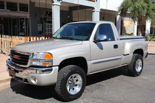 2004 GMC Sierra 1500 SLE Z71 Sportside 4×4