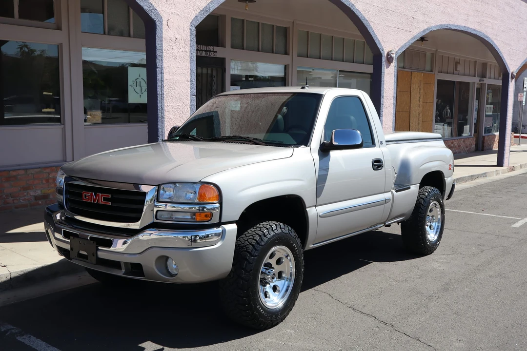 2004 GMC Sierra 2nd Gen - Image 16 of 31