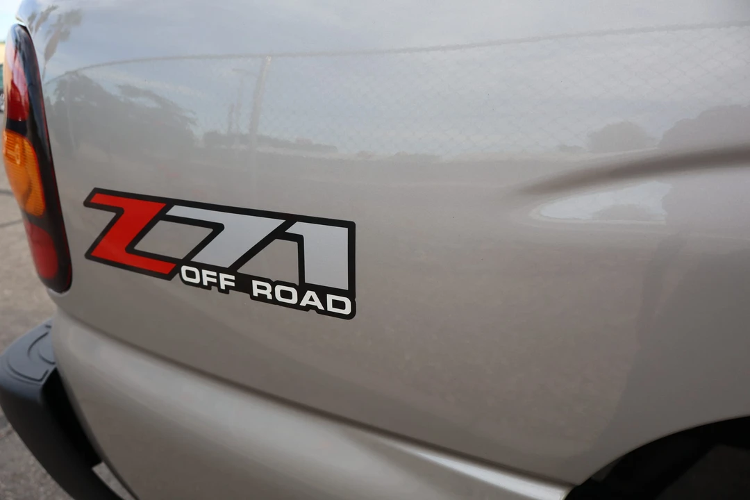 2004 GMC Sierra 2nd Gen - Image 20 of 31
