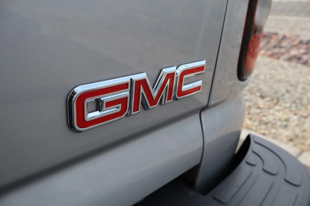 2004 GMC Sierra 2nd Gen - Image 22 of 31