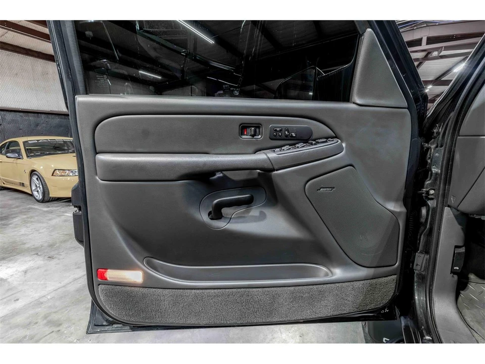 2004 GMC Sierra 2nd Gen - Image 8 of 20