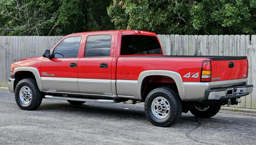 2004 GMC Sierra Heavy Duty 2nd Gen - Image 4 of 9