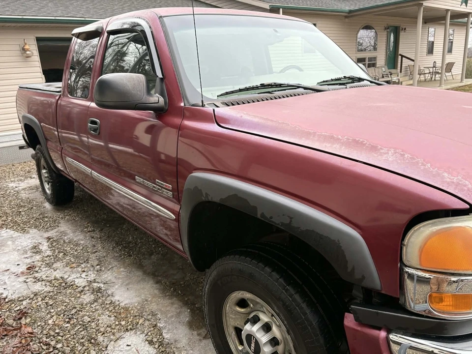 2004 GMC Sierra Heavy Duty 2nd Gen - Image 3 of 14