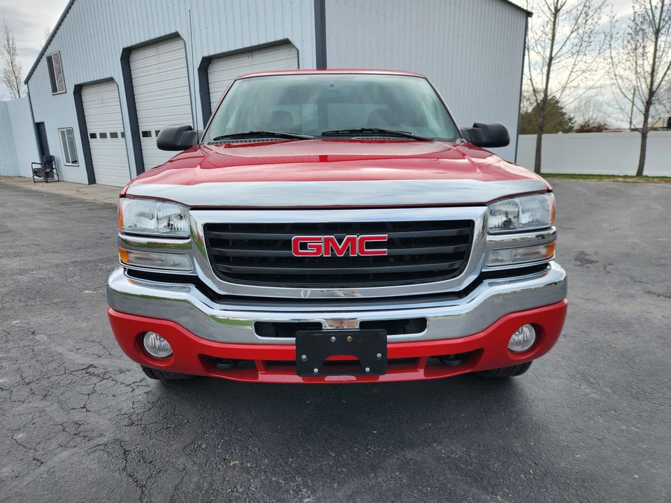 2004 GMC Sierra Heavy Duty 2nd Gen - Image 27 of 31
