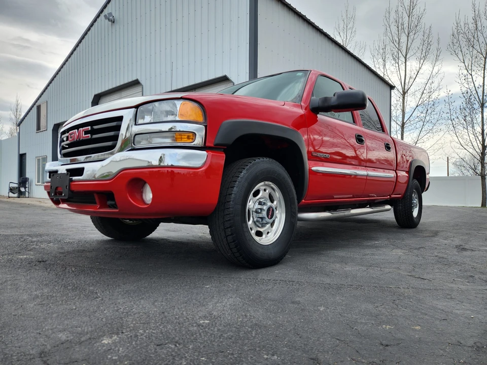 2004 GMC Sierra Heavy Duty 2nd Gen - Image 4 of 31