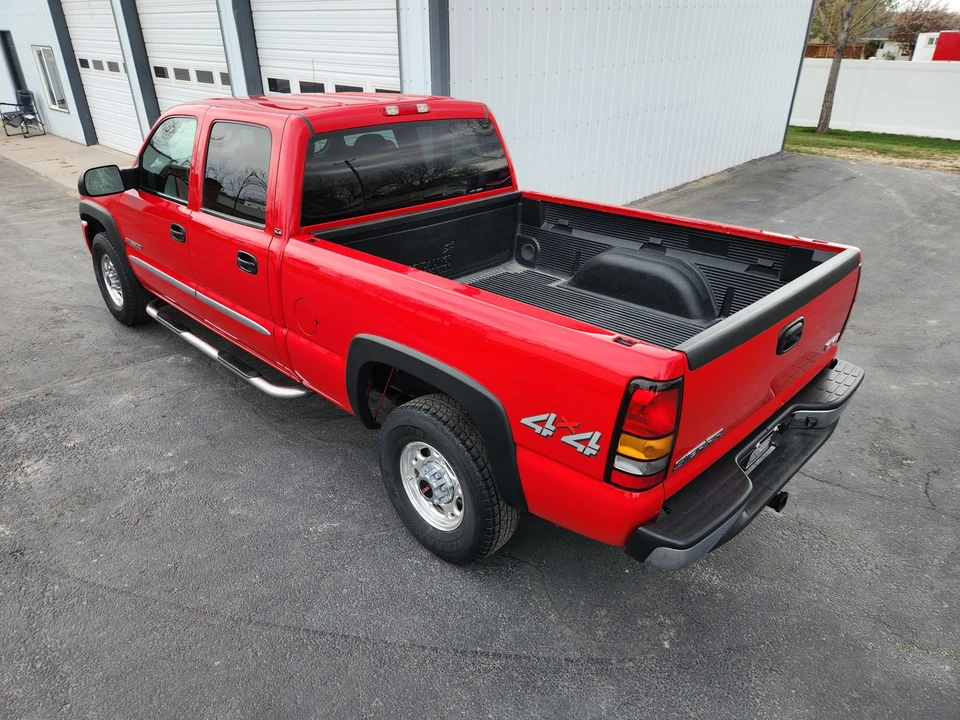 2004 GMC Sierra Heavy Duty 2nd Gen - Image 8 of 31