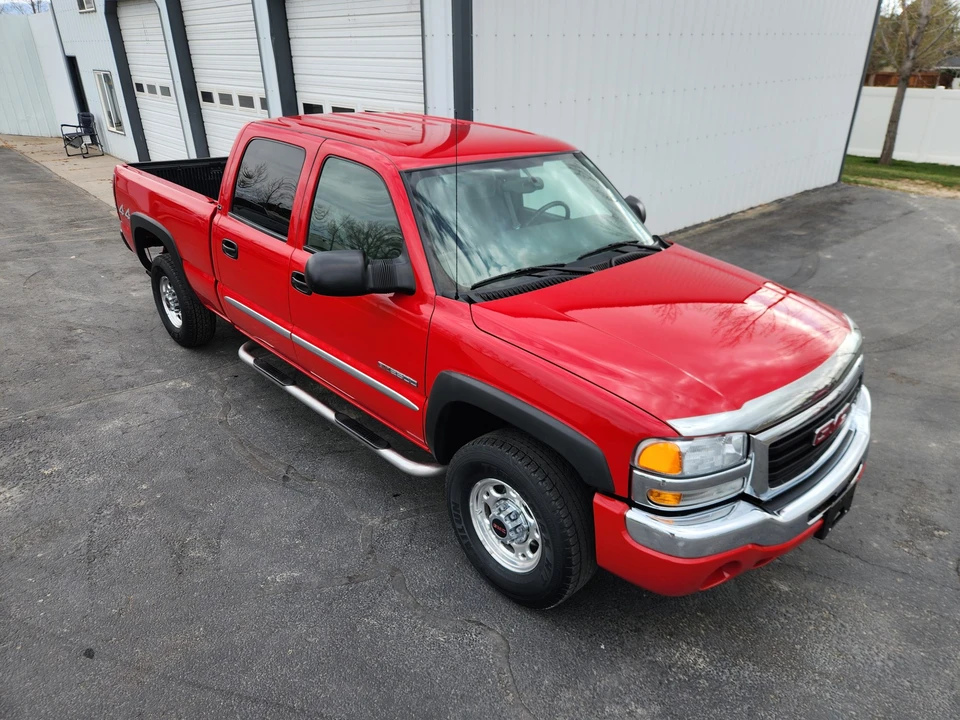 2004 GMC Sierra Heavy Duty 2nd Gen - Image 23 of 31